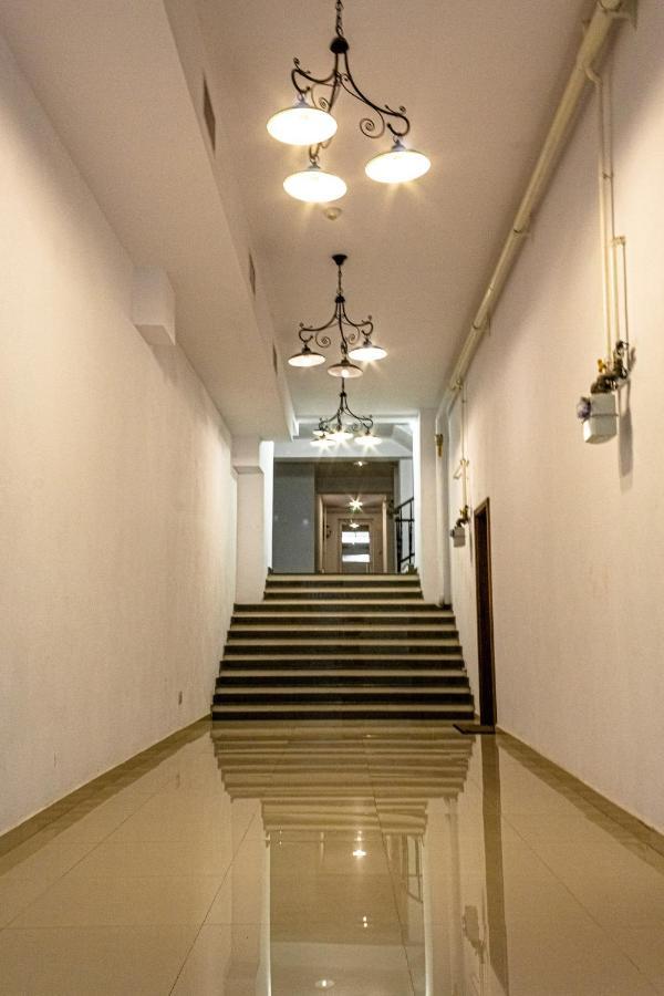 Ferienwohnung Opera Apart Brașov Exterior foto
